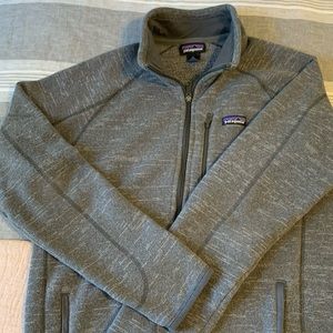 Men’s Patagonia Better Sweater jacket sized Large in Nickel